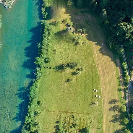 2 Bedroom Stunning Home In Lukovdol Stari Trg ob Kolpi