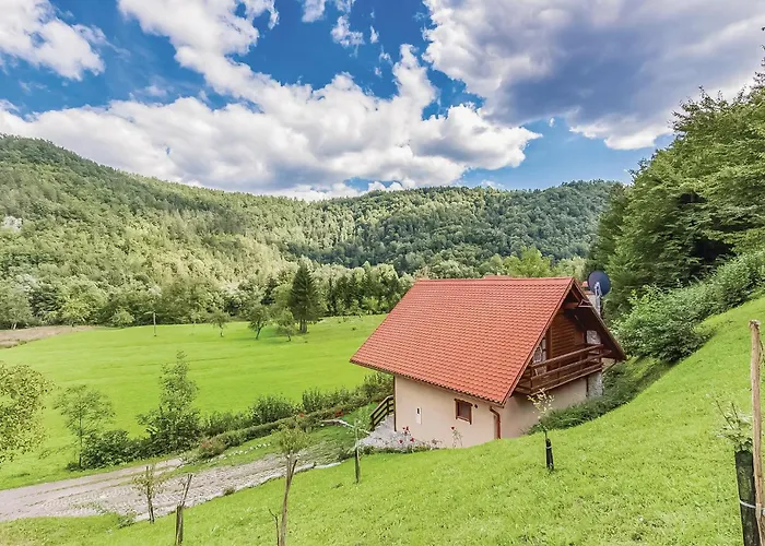 Holiday home 2 Bedroom Stunning Home In Lukovdol