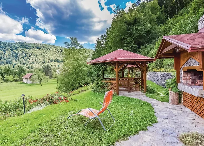 Holiday home 2 Bedroom Stunning Home In Lukovdol