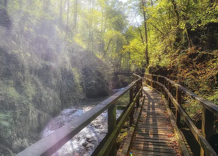 2 Bedroom Stunning Home In Lukovdol Stari Trg ob Kolpi