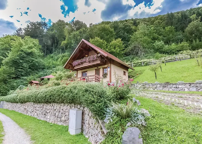 2 Bedroom Stunning In Lukovdol